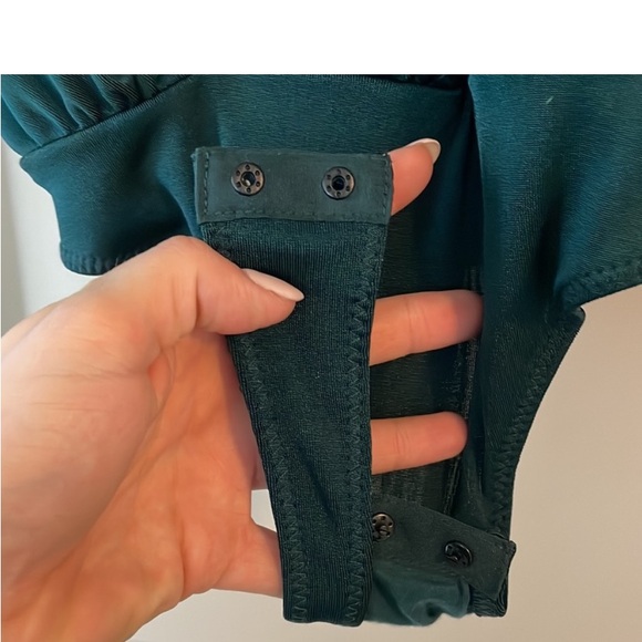 NWOT Free People Turnt bodysuit green L - Picture 4 of 6